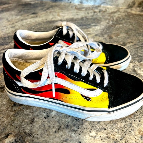 Vans Other - Vans kids hot flame size 3.5 great pre-owned condition